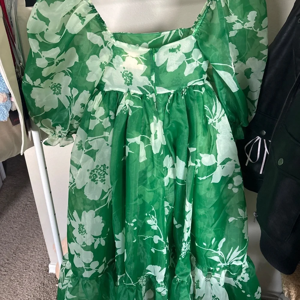 Selkie Summer Field French Puff - Picture 2 of 4